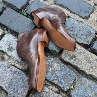 chukka boots with leather soles