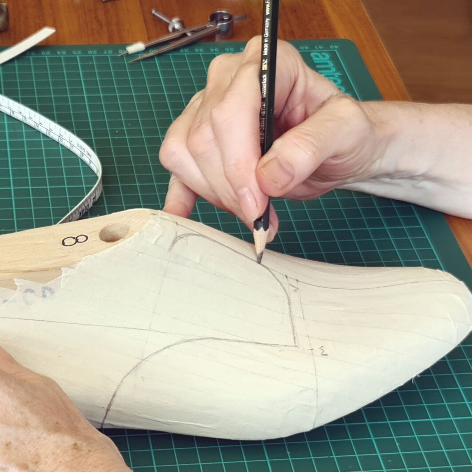 Learn Shoe Making Shoe & pattern making classes Carreducker