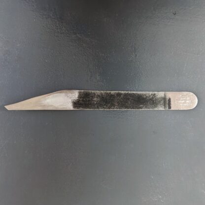 left handed knife