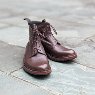 derby boots in brown grain leather